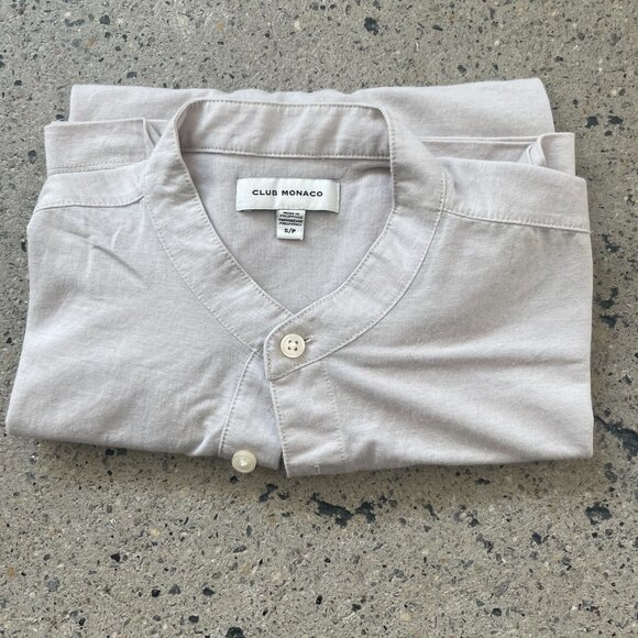 Club Monaco Men’s Light Gray Short Sleeve Henley Shirt – Size Small - Picture 3 of 4